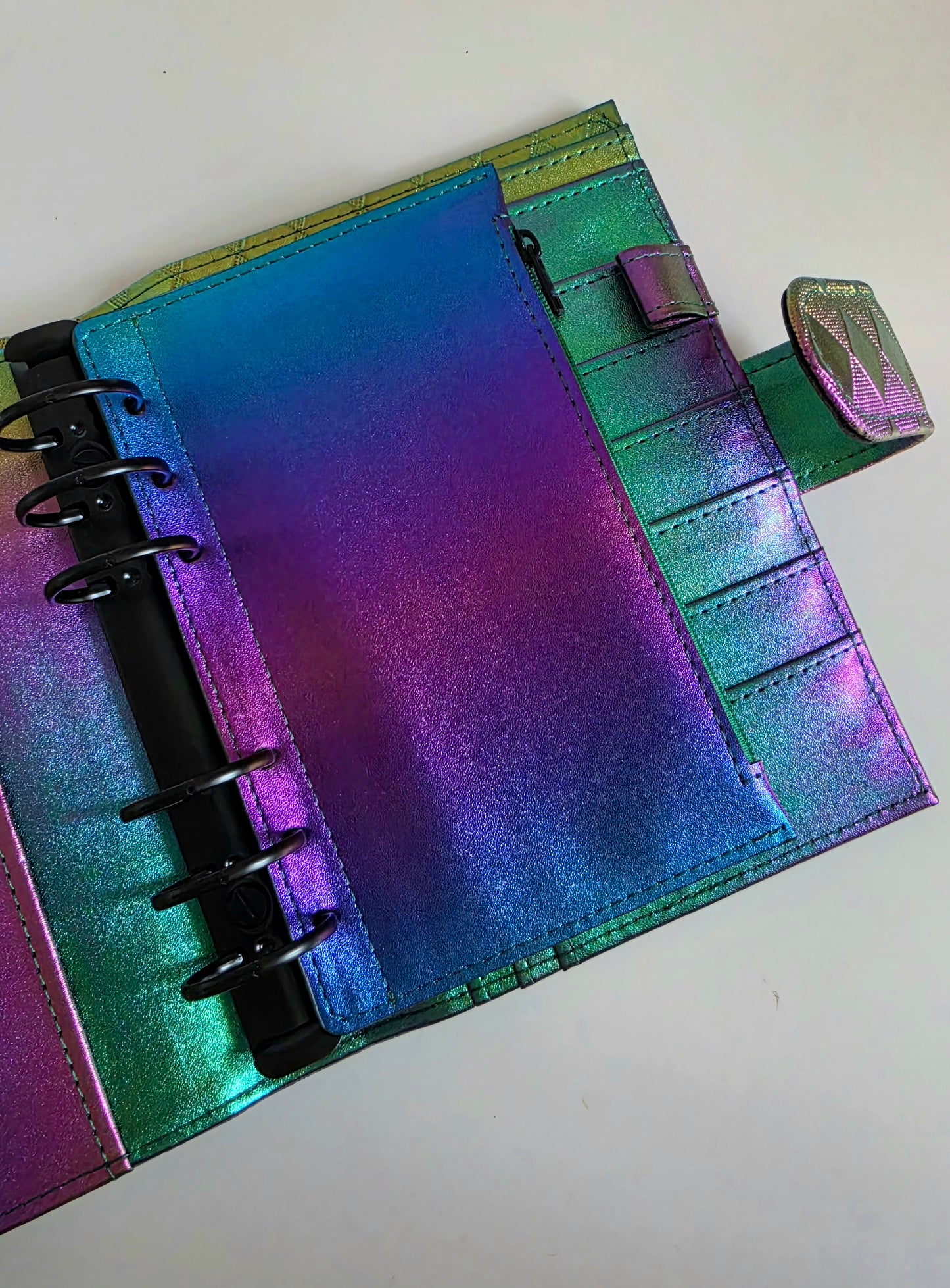Titanium Aura Binder