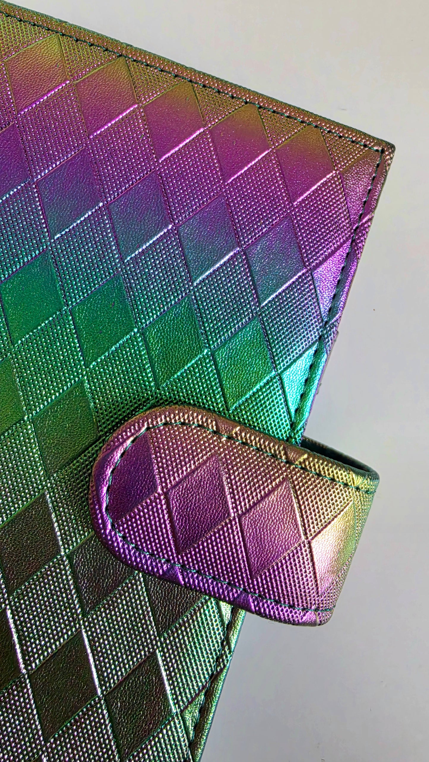 Titanium Aura Binder